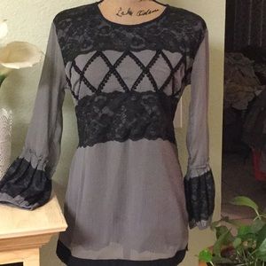 Gray blouse w/lace decor